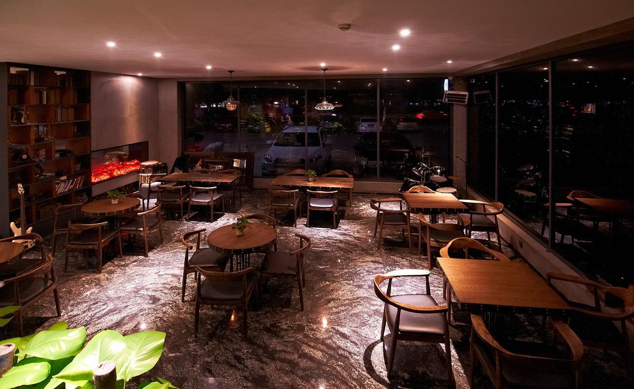 James Joyce Coffetel Hotel Guangzhou Shi Jing City Square Branch Екстер'єр фото