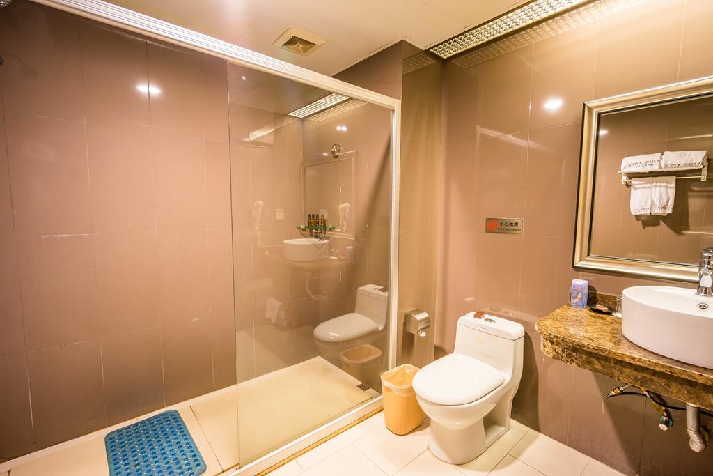 James Joyce Coffetel Hotel Guangzhou Shi Jing City Square Branch Екстер'єр фото